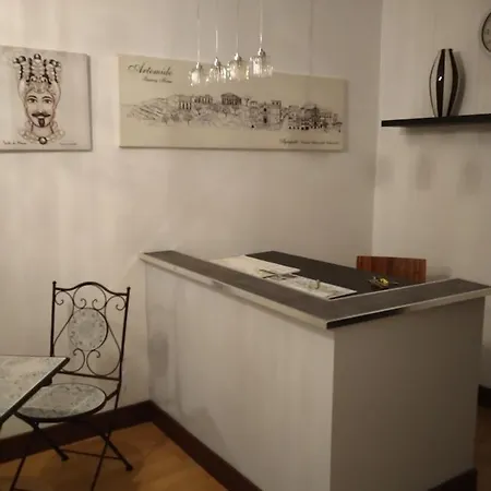 Artemide Rent Bedrooms Gæstehus Agrigento